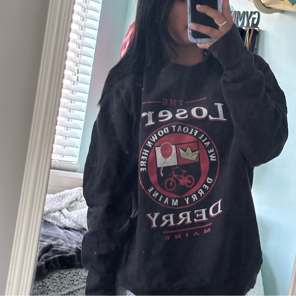 Black Graphic Sweatshirt